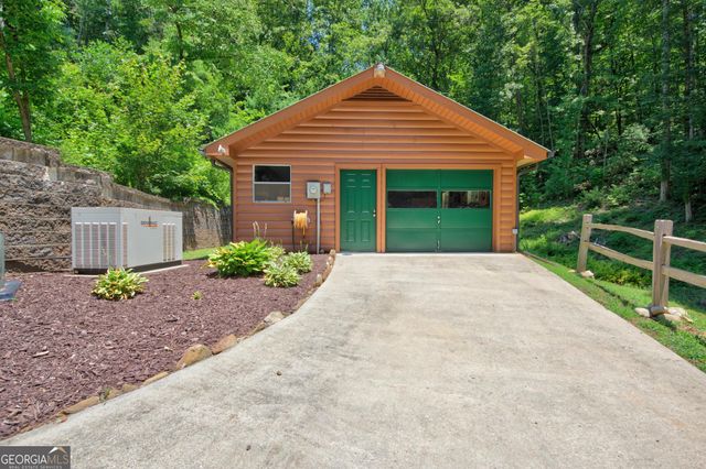 750 Seye Wailo Trail, Clarkesville, GA 30523
