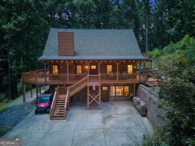 750 Seye Wailo Trail, Clarkesville, GA 30523