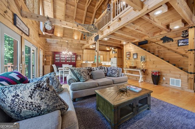 750 Seye Wailo Trail, Clarkesville, GA 30523