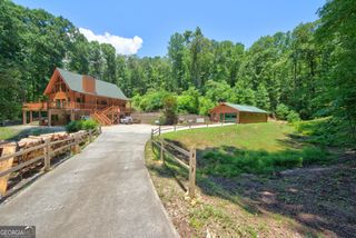 750 Seye Wailo Trail, Clarkesville, GA 30523