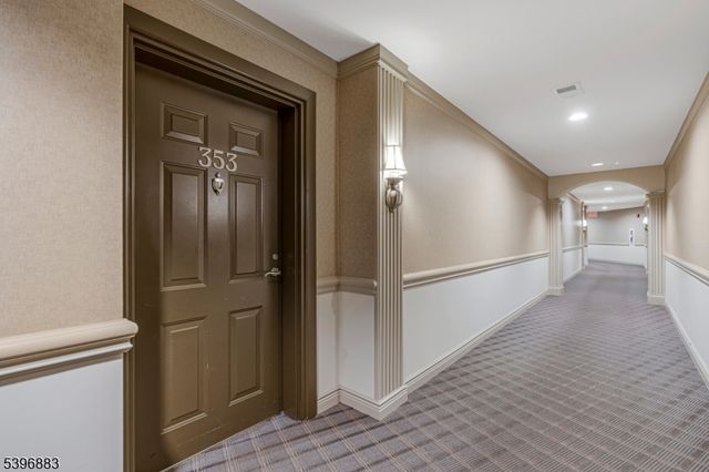 353 Victoria Drive, Bridgewater Twp., NJ 08807