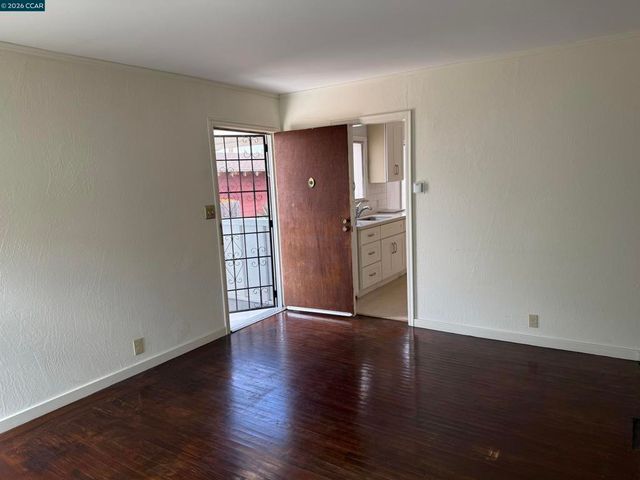 2615 Humboldt Ave, Oakland, CA 94602
