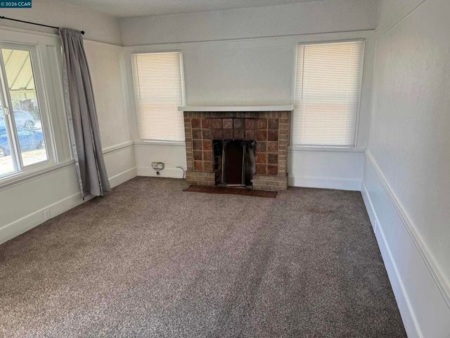 2615 Humboldt Ave, Oakland, CA 94602