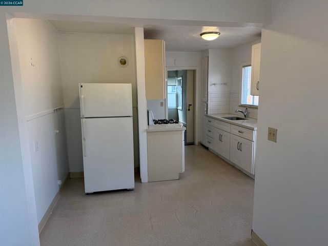 2615 Humboldt Ave, Oakland, CA 94602