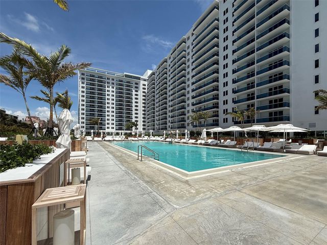 2301 Collins Ave 323, Miami Beach, FL 33139