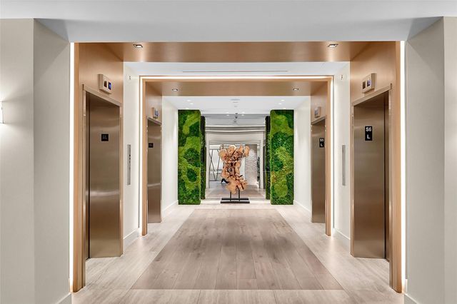 2301 Collins Ave 323, Miami Beach, FL 33139