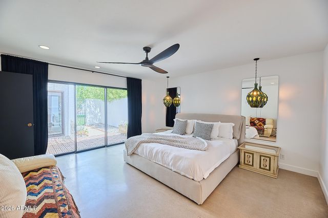 1919 E MEDLOCK Drive, Phoenix, AZ 85016