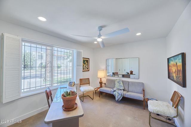 1919 E MEDLOCK Drive, Phoenix, AZ 85016