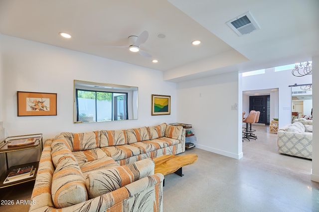 1919 E MEDLOCK Drive, Phoenix, AZ 85016