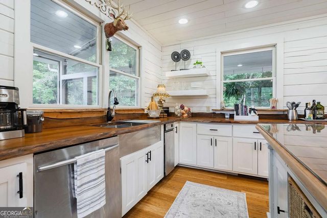 328 Black Ankle Creek Road, Cherry Log, GA 30522