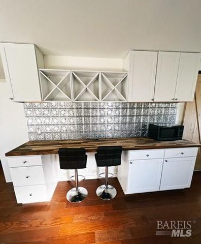 540 S Cloverdale Blvd, Cloverdale, CA 95425