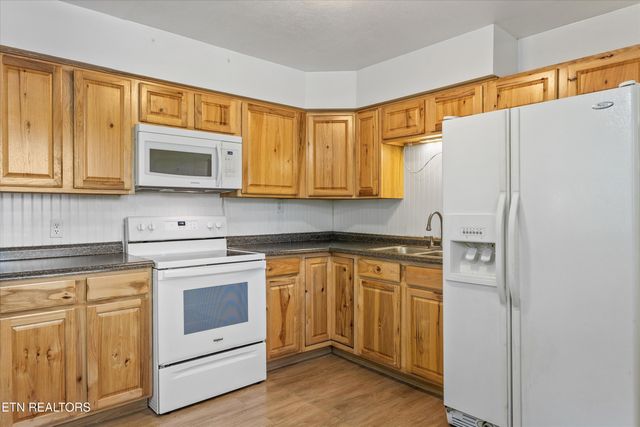 742 Lippencott St, Knoxville, TN 37920