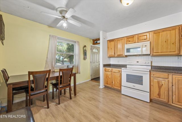 742 Lippencott St, Knoxville, TN 37920