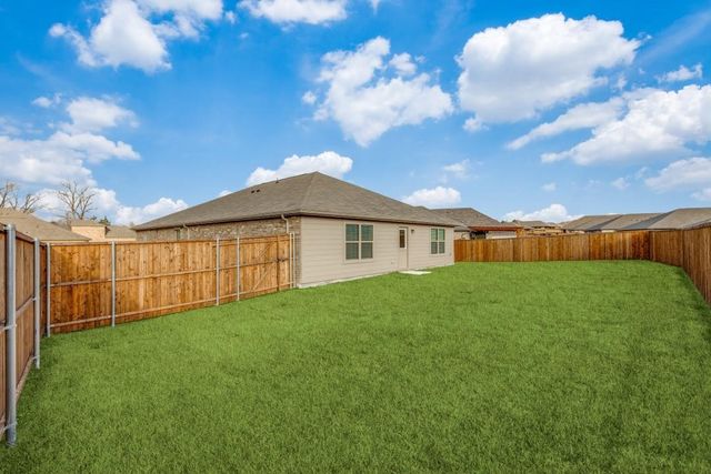 2421 Pacific Avenue, Anna, TX 75409