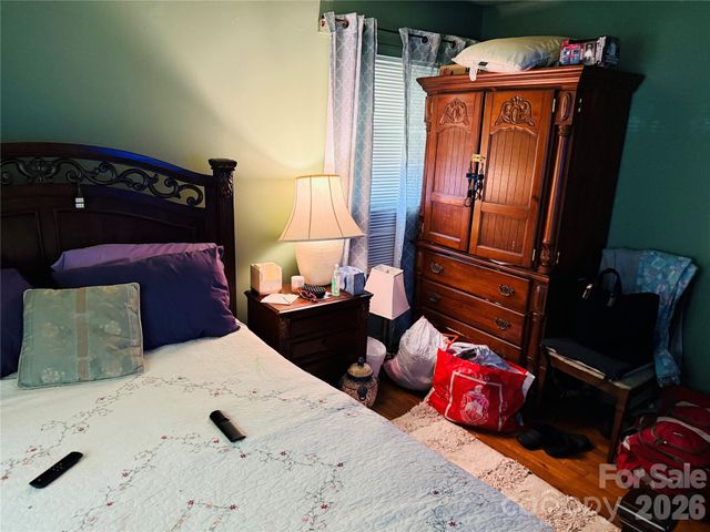 4410 Birkdale Drive, Charlotte, NC 28208