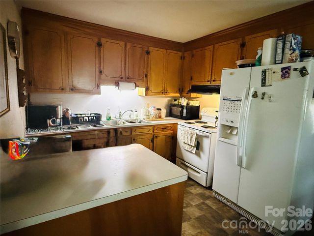 4410 Birkdale Drive, Charlotte, NC 28208
