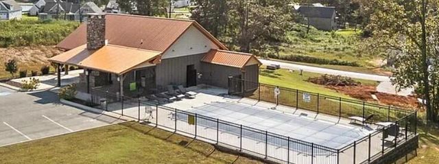 245 Clubhouse Drive, Jasper, TN 37347