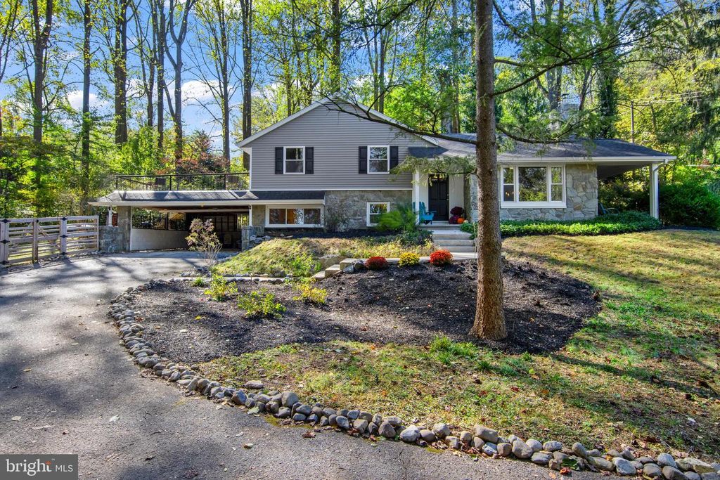 505 COUNTRY CLUB RD, Phoenixville, PA 19460