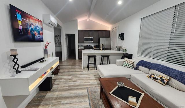 2144 L Ave, San Diego, CA 91950