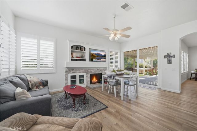 23553 bending oak ct, Murrieta, CA 92562