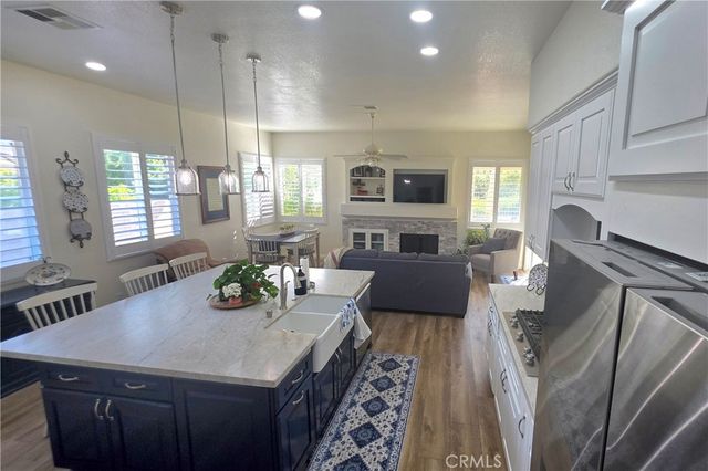 23553 bending oak ct, Murrieta, CA 92562