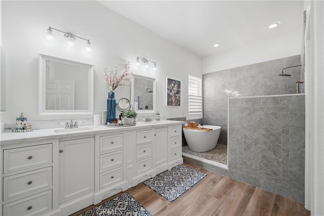 23553 bending oak ct, Murrieta, CA 92562