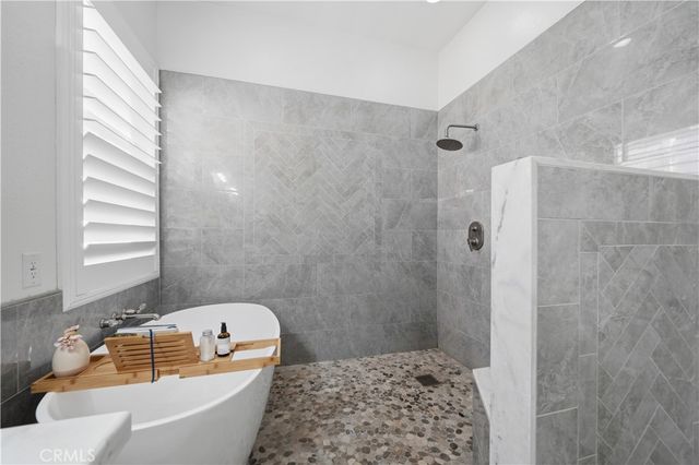23553 bending oak ct, Murrieta, CA 92562