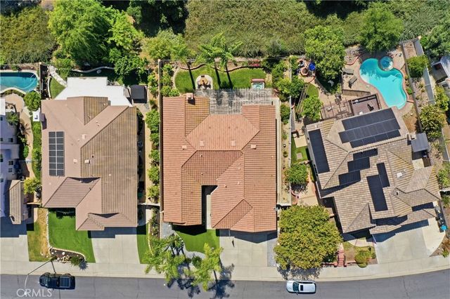 23553 bending oak ct, Murrieta, CA 92562