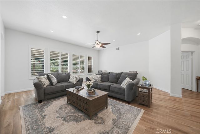 23553 bending oak ct, Murrieta, CA 92562