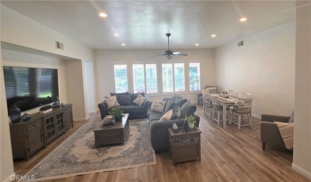 23553 bending oak ct, Murrieta, CA 92562
