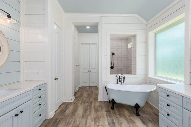 19276 Yellow Chestnut Lane, New Caney, TX 77357