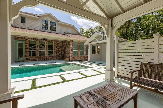 19276 Yellow Chestnut Lane, New Caney, TX 77357