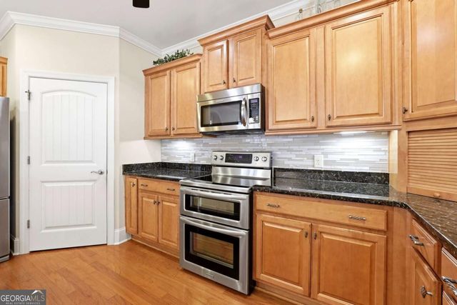 235 Somerset Circle, Woodstock, GA 30189