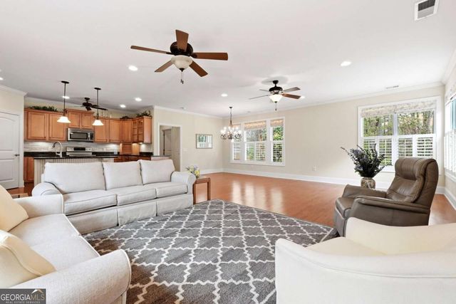 235 Somerset Circle, Woodstock, GA 30189