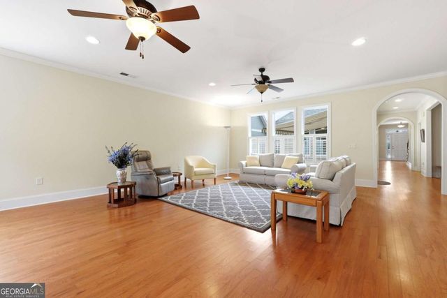 235 Somerset Circle, Woodstock, GA 30189