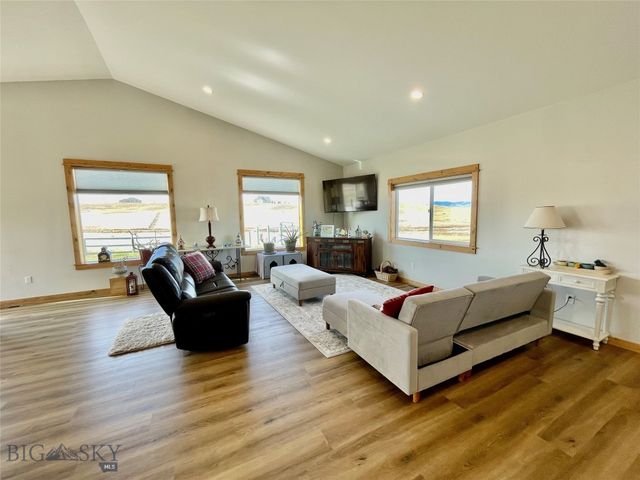 50 Tanager Lane, Dillon, MT 59725
