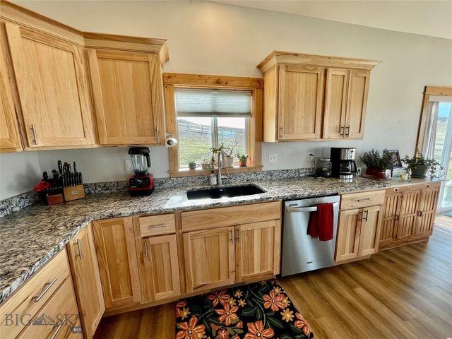 50 Tanager Lane, Dillon, MT 59725