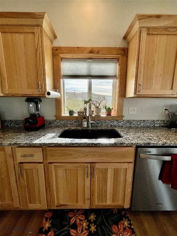 50 Tanager Lane, Dillon, MT 59725