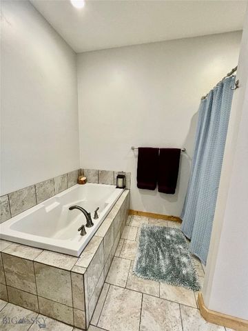 50 Tanager Lane, Dillon, MT 59725