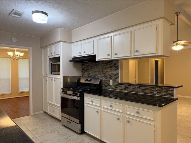13430 Exton Lane, Houston, TX 77070