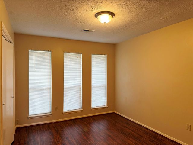 13430 Exton Lane, Houston, TX 77070