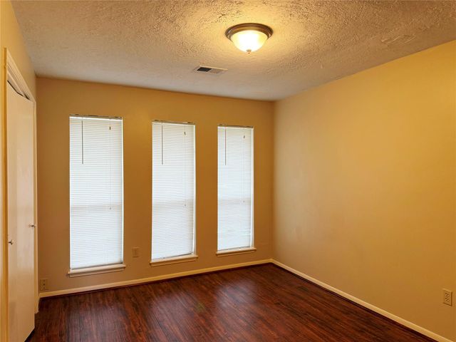 13430 Exton Lane, Houston, TX 77070