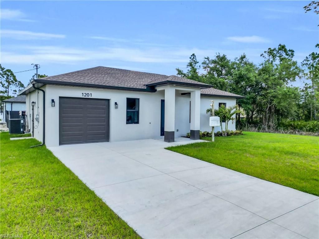 1201 E 7th ST, LEHIGH ACRES, FL 33972 — photo 4