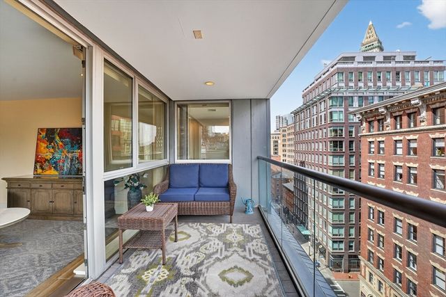 99-105 Broad St 8C, Boston, MA 02110