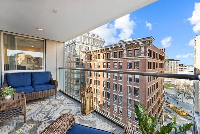 99-105 Broad St 8C, Boston, MA 02110