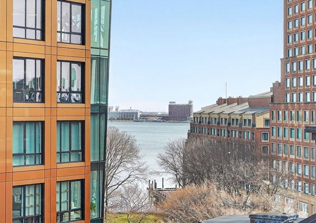 99-105 Broad St 8C, Boston, MA 02110