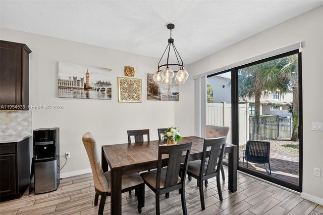 4850 San Fratello Cir, Lake Worth, FL 33467