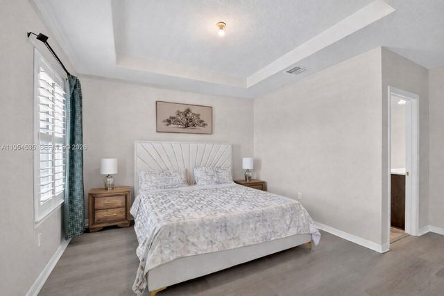 4850 San Fratello Cir, Lake Worth, FL 33467