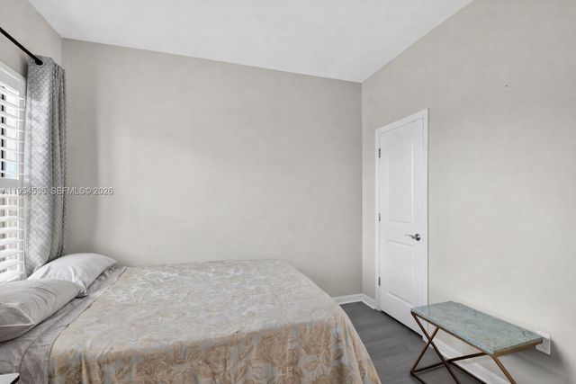 4850 San Fratello Cir, Lake Worth, FL 33467