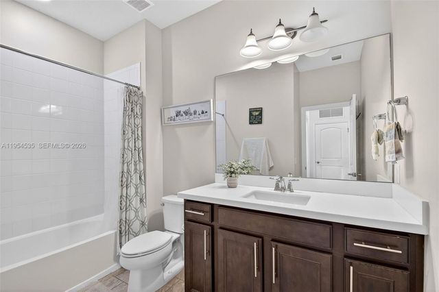 4850 San Fratello Cir, Lake Worth, FL 33467